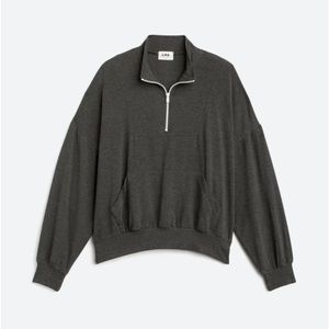 LNA
Blayke Half Zip Sweatshirt